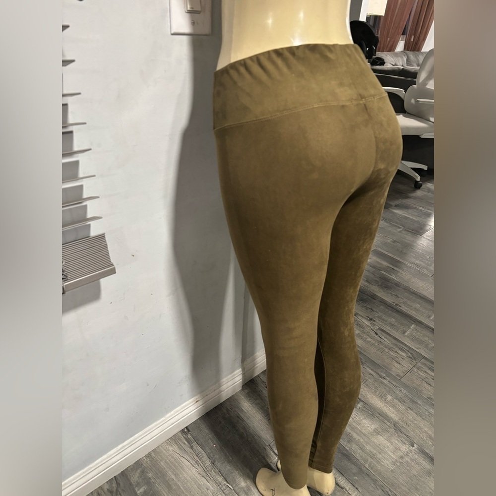 Bagatelle Olive Women's Leggings - Picture 3 of 10